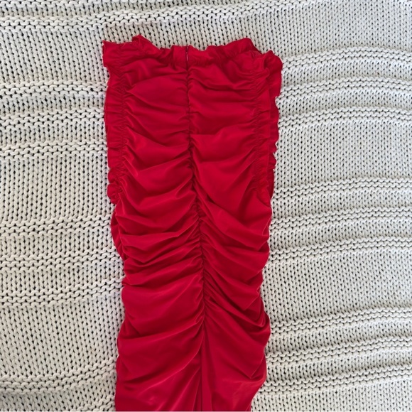 Zara Vibrant Red Ruffle Ruched V-neck Midi Fitted Women's Dress Size Small - Picture 7 of 7